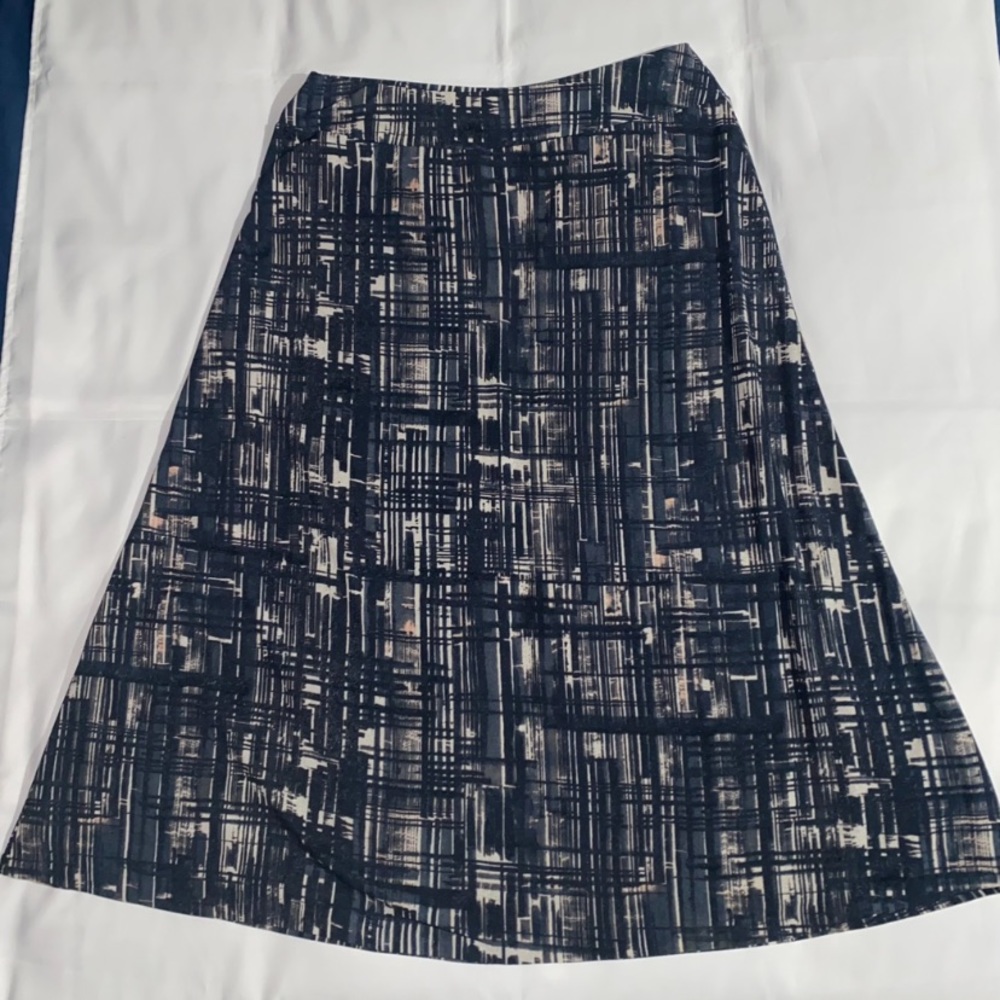 AK Anne Klein Patterned Flowy Lined Multicolor Maxi Skirt